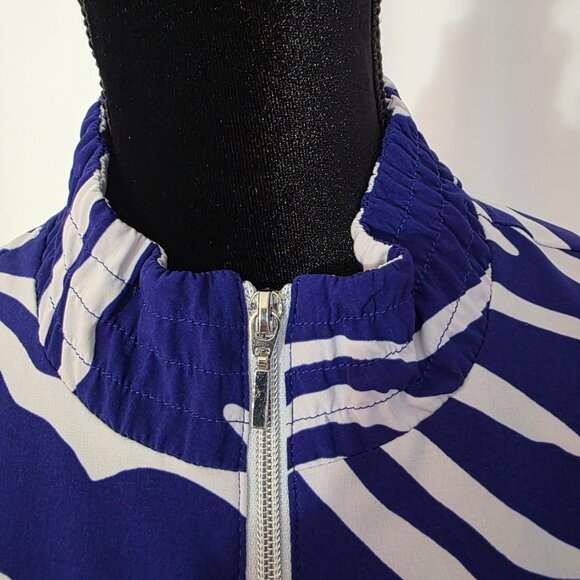 Zenergy by Chico's White and Royal Blue Jacket with zipper at front    T574 - Picture 2 of 11